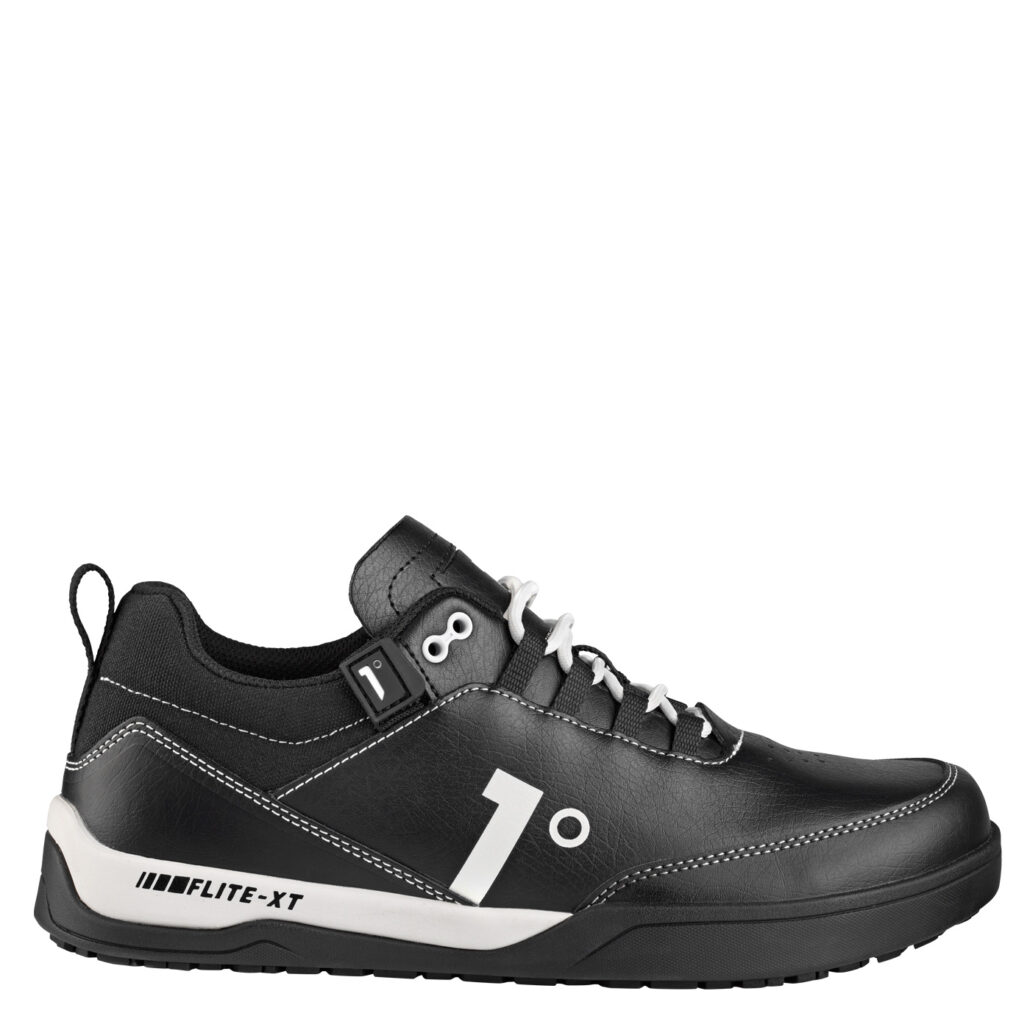 Flite XT Black MTB Shoe Side View